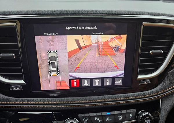 Chrysler Pacifica cena 271000 przebieg: 26167, rok produkcji 2022 z Słubice małe 781